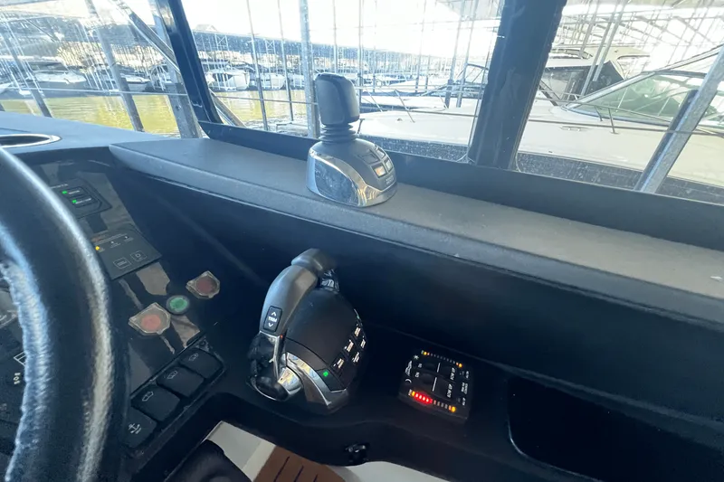 Slide: The Image of Princess V39 2013 - 9