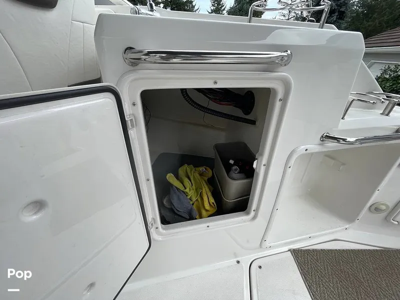 Slide: The Image of Regal 2565 Window Express 2007 - 11247187