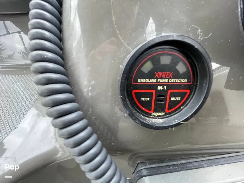 Slide: The Image of Regal 2565 Window Express 2007 - 11247232