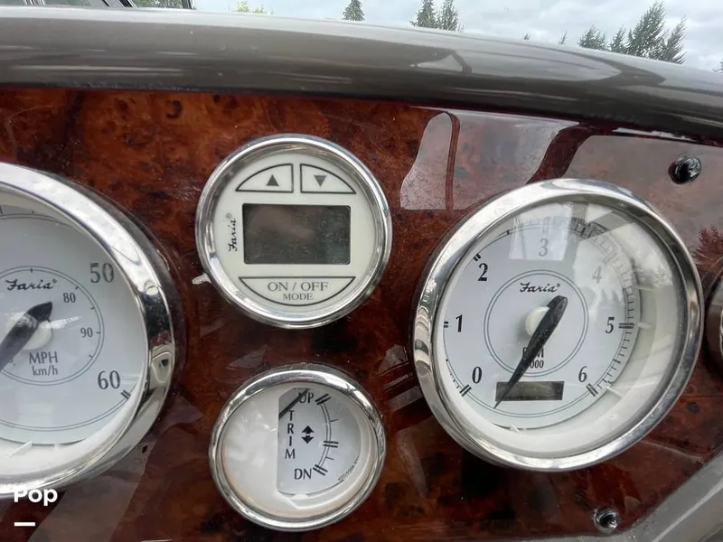 Slide: The Image of Regal 2565 Window Express 2007 - 11247246