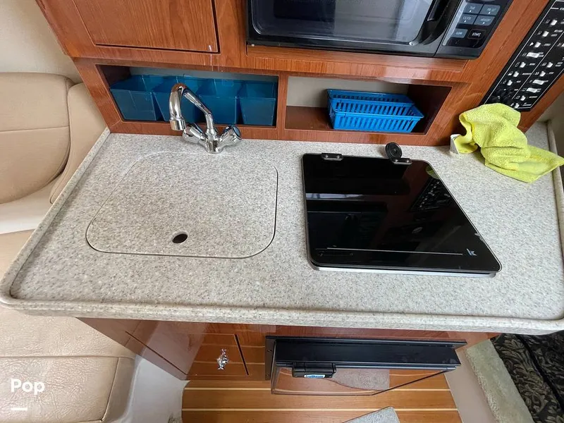 Slide: The Image of Regal 2565 Window Express 2007 - 11247293