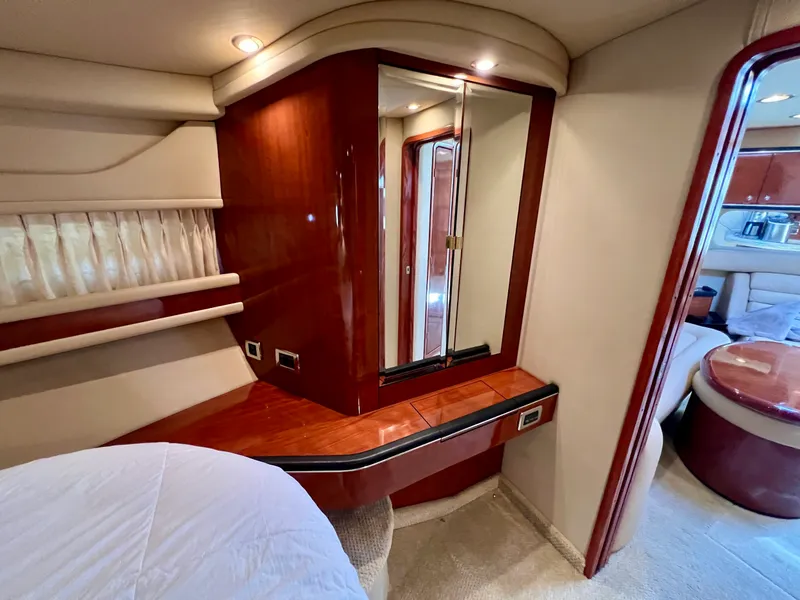 Slide: The Image of Sea Ray 460 Sundancer 2003 - 14