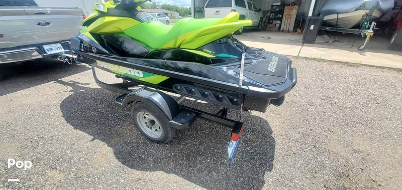 Slide: The Image of Sea-Doo GTI SE155 2019 - 11170793