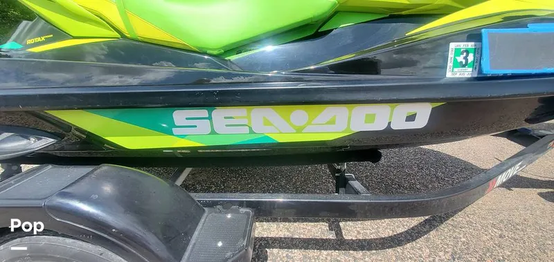 Slide: The Image of Sea-Doo GTI SE155 2019 - 11170840