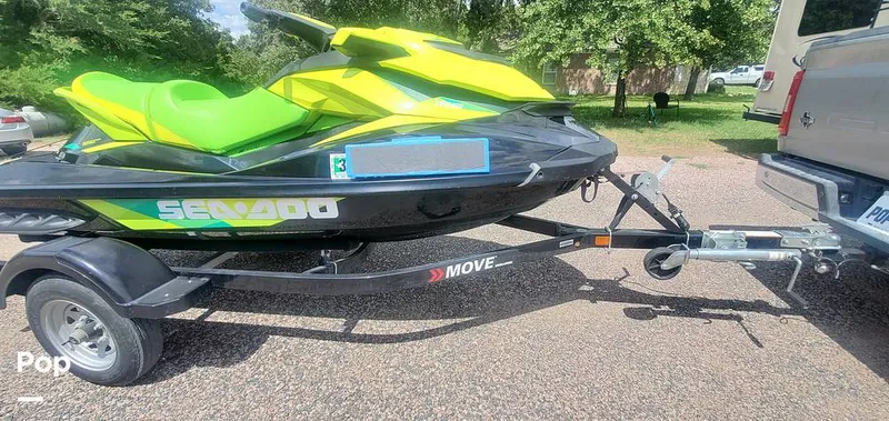 Slide: The Image of Sea-Doo GTI SE155 2019 - 11170755