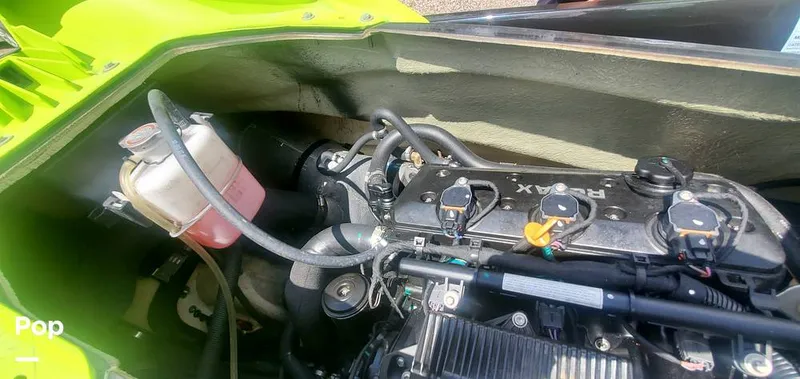 Slide: The Image of Sea-Doo GTI SE155 2019 - 11170988