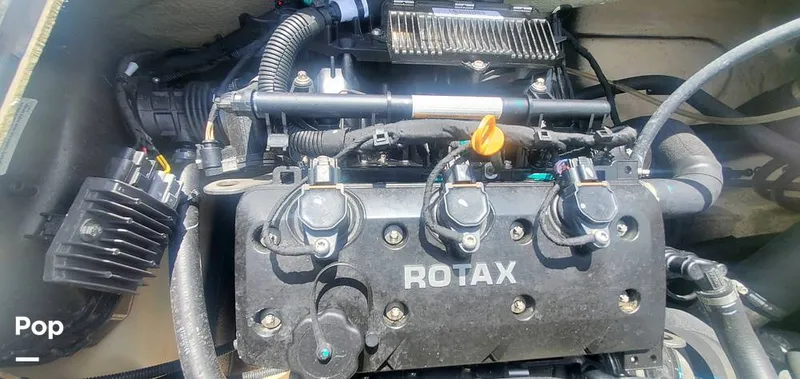 Slide: The Image of Sea-Doo GTI SE155 2019 - 11171015