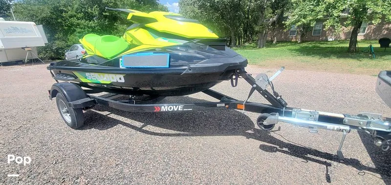 Slide: The Image of Sea-Doo GTI SE155 2019 - 11170729