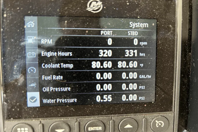 Slide: The Image of Aquila 36 2021 - 10