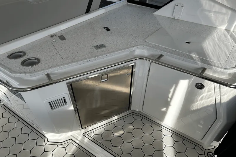 Slide: The Image of Aquila 36 2021 - 17