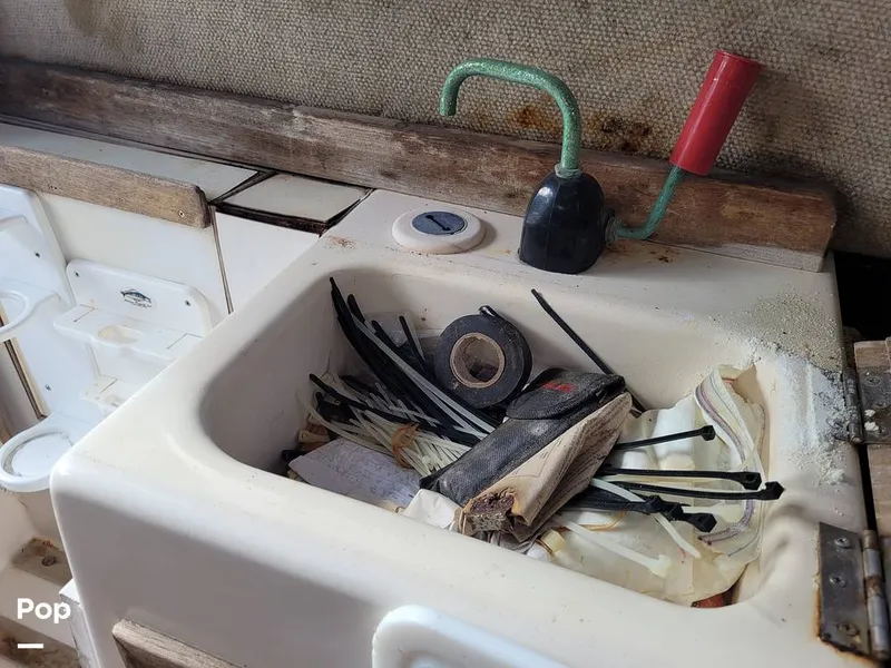 Slide: The Image of Aquasport 246 Explorer 1983 - 12412265