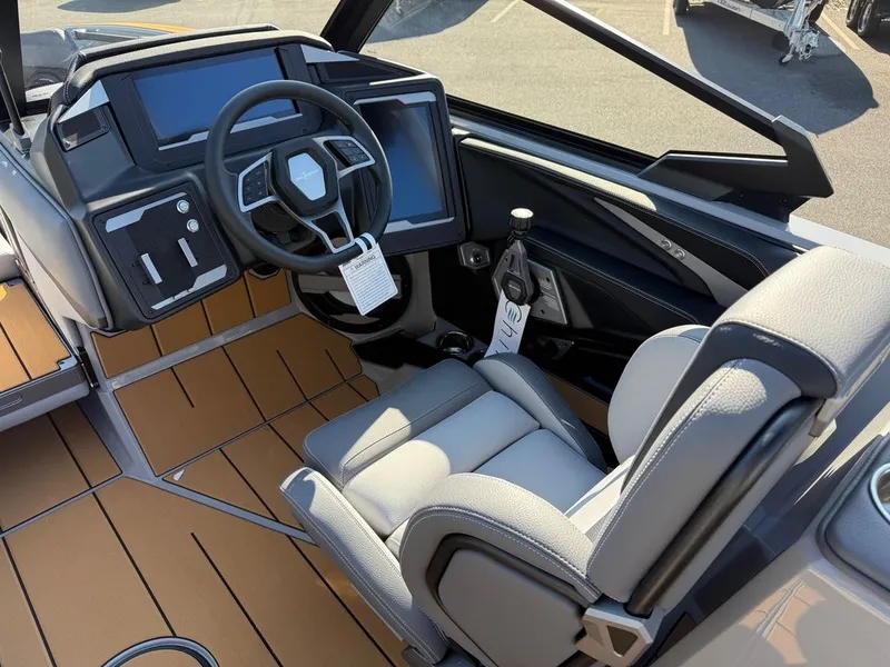 Slide: The Image of SUPRA SA400 2025 - 14