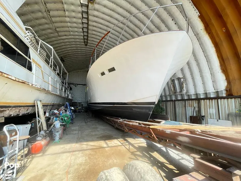 Slide: The Image of Imron Painted Hull - 11332222