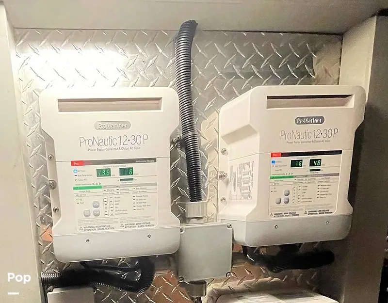 Slide: The Image of Chris-Craft Roamer 58 1971 - 11332589