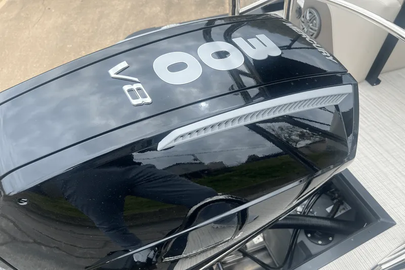 Slide: The Image of Harris 250 Sunliner 2025 - 12