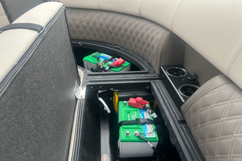 Slide: The Image of Harris 250 Sunliner 2025 - 15