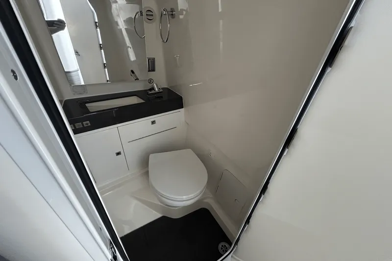 Slide: The Image of Aviara AV36 2023 - 19