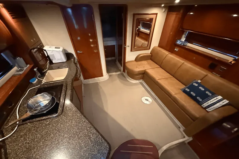 Slide: The Image of Sea Ray 40 SUNDANCER 2006 - 26