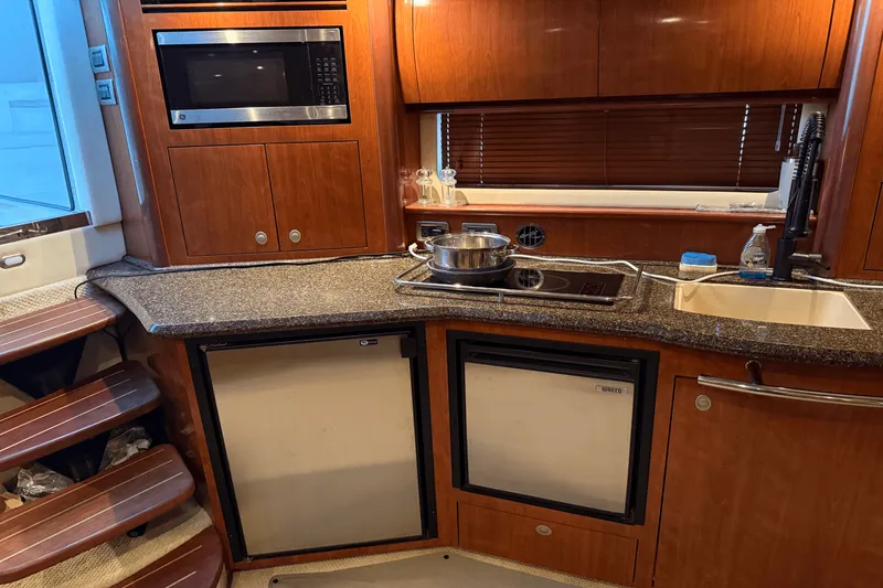 Slide: The Image of Sea Ray 40 SUNDANCER 2006 - 28