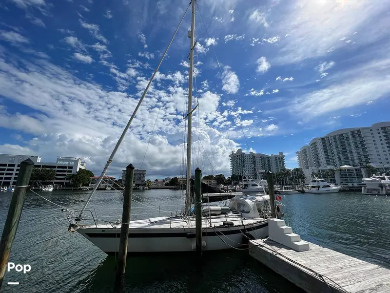 The Image of Pearson 40 1979 - 11557531