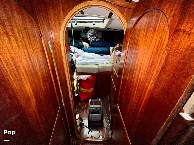 Slide: The Image of Pearson 40 1979 - 11557875