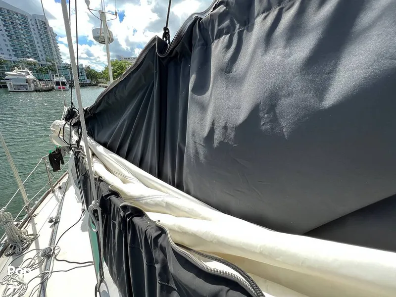 Slide: The Image of Pearson 40 1979 - 11557653