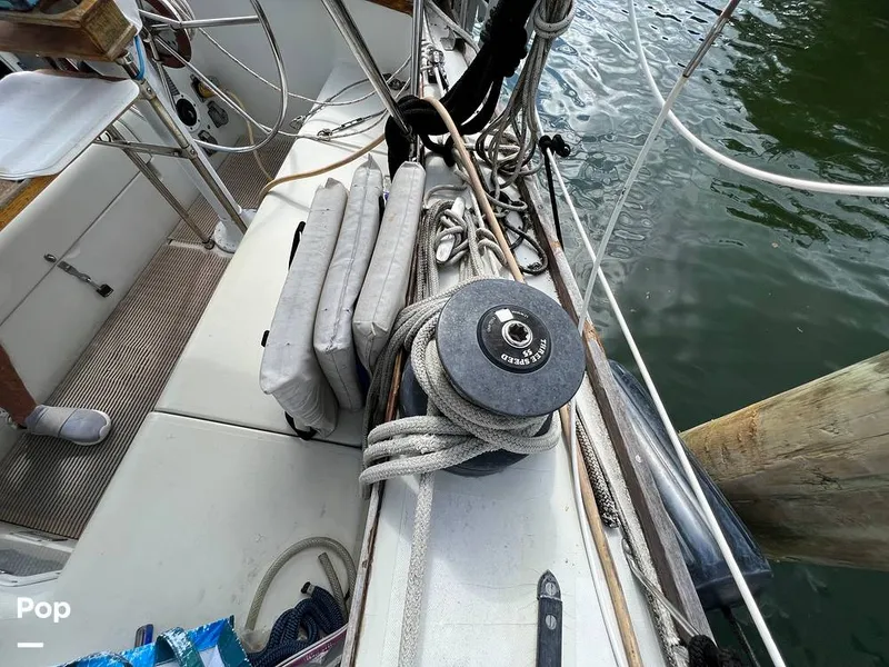 Slide: The Image of Pearson 40 1979 - 11557657