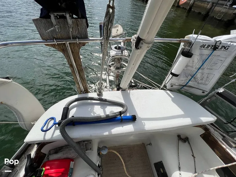 Slide: The Image of Pearson 40 1979 - 11557675