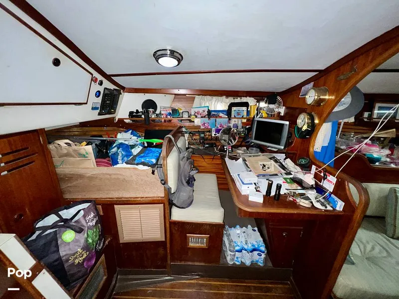 Slide: The Image of Pearson 40 1979 - 11557691