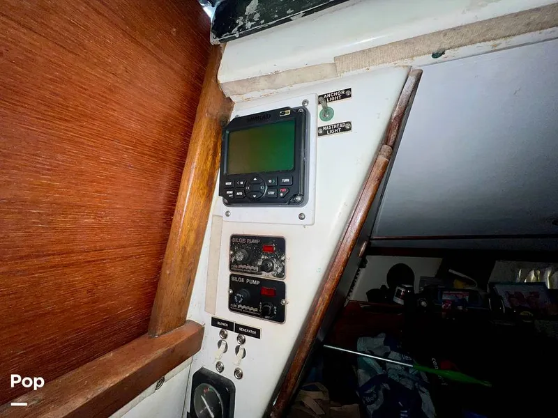 Slide: The Image of Pearson 40 1979 - 11557697