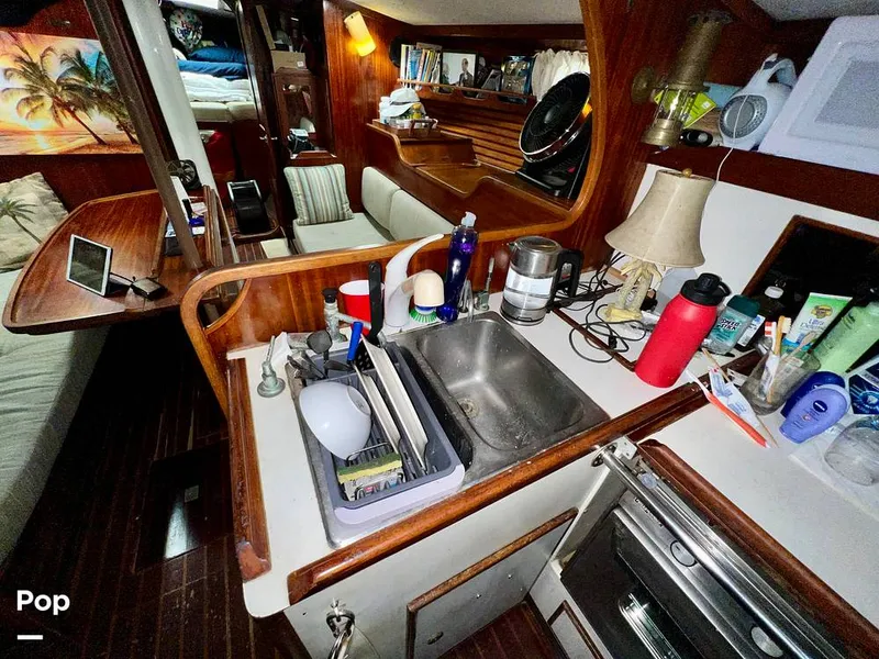 Slide: The Image of Pearson 40 1979 - 11557710