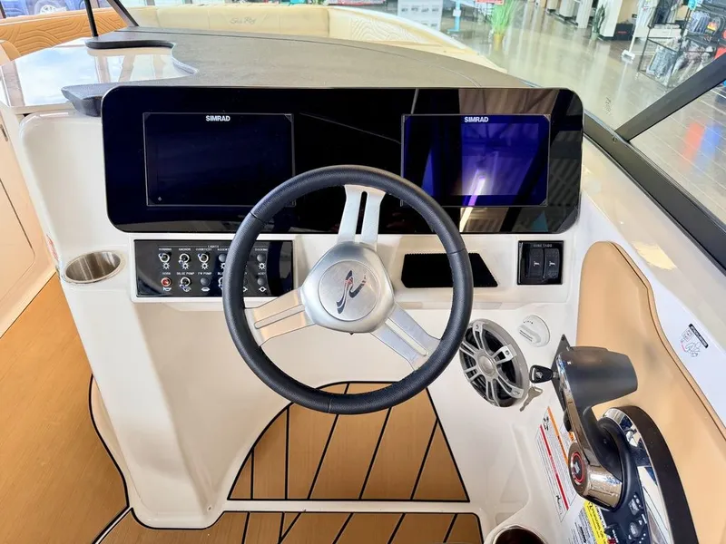 Slide: The Image of Sea Ray SDX 250 Surf 2025 - 35