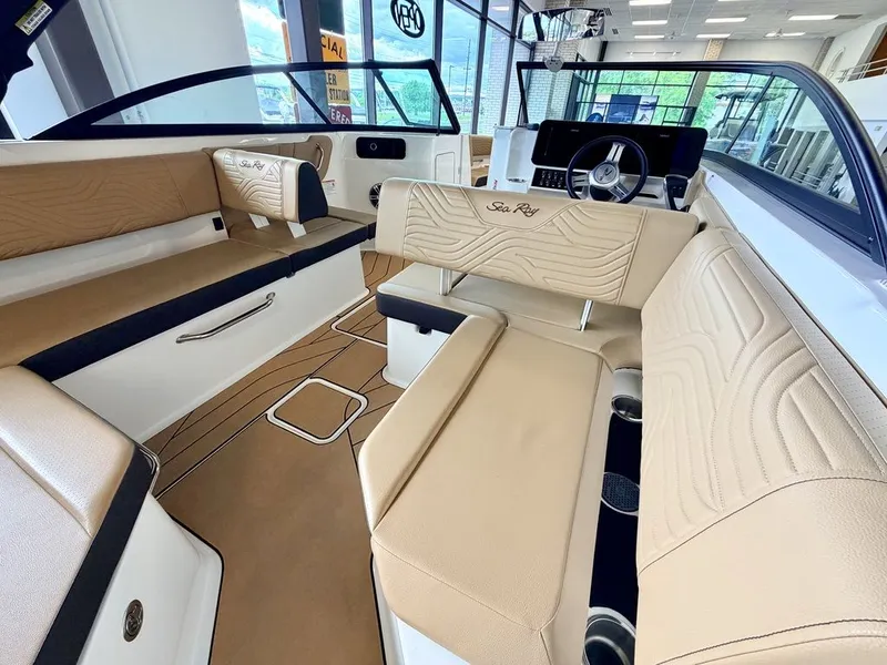 Slide: The Image of Sea Ray SDX 250 Surf 2025 - 16