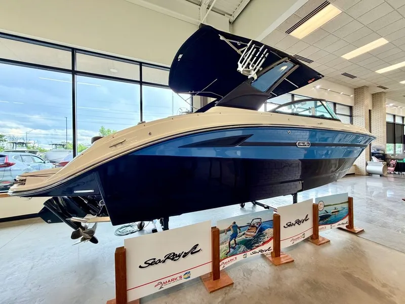 Slide: The Image of Sea Ray SDX 250 Surf 2025 - 4