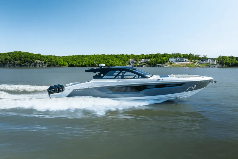 The Image of Cruisers 50 GLS 2025 - undefined