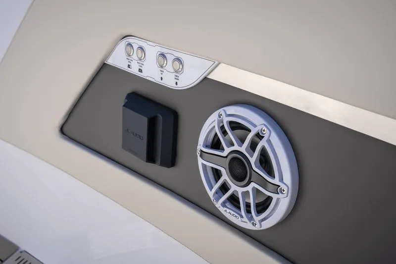 Slide: The Image of Cruisers Yachts 50 GLS Outboard 2025 - 39