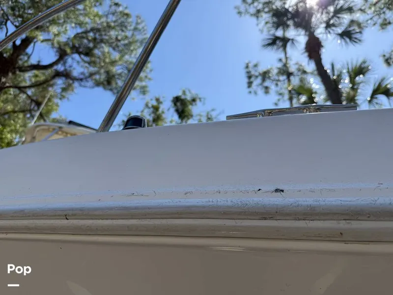 Slide: The Image of Normal wear and tear on the hull. - 16246001