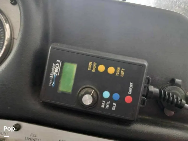 Slide: The Image of Triton 177 Explorer 2010 - 11258661