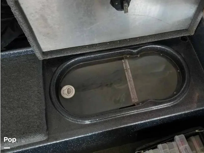 Slide: The Image of Triton 177 Explorer 2010 - 11258664