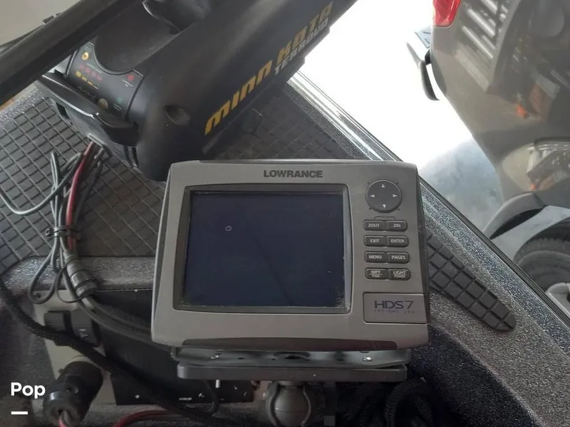 Slide: The Image of Triton 177 Explorer 2010 - 11258645