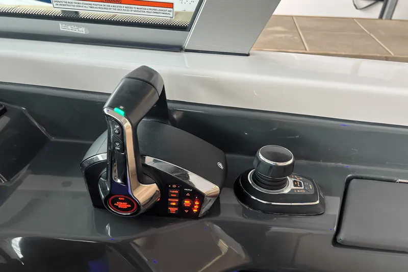 Slide: The Image of Aviara AV36 Outboard 2024 - 22