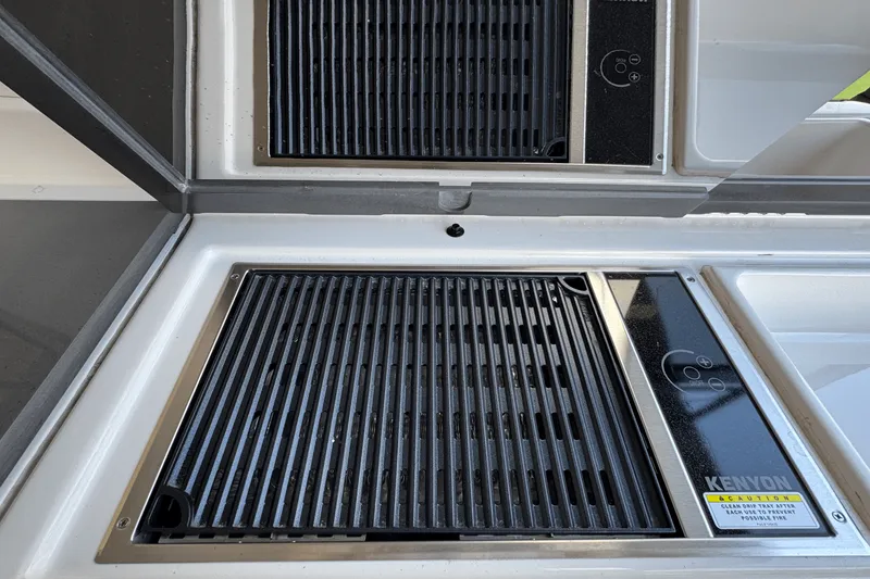 Slide: The Image of Aviara AV36 Outboard 2024 - 28