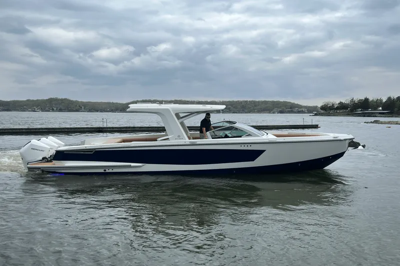 Slide: The Image of Aviara AV36 Outboard 2024 - 3