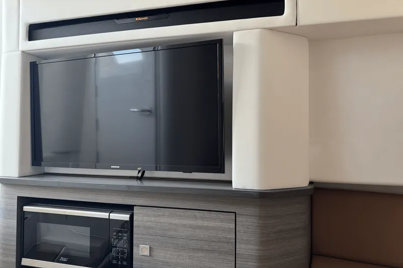 Slide: The Image of Aviara AV36 Outboard 2024 - 37