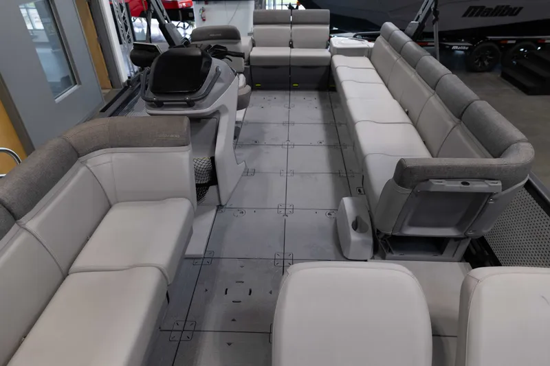 Slide: The Image of Seadoo Boats Switch Sport 2025 - 22