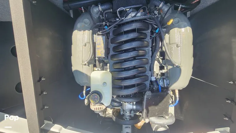 Slide: The Image of Malibu 22 LSV 2020 - 11305589