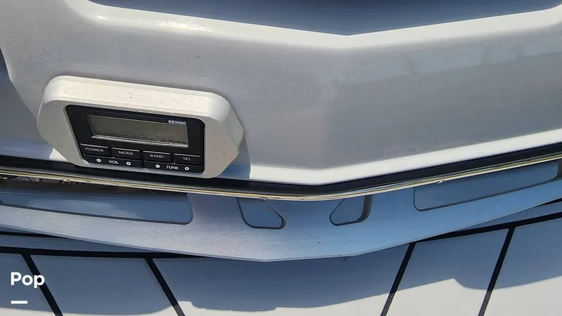 Slide: The Image of Malibu 22 LSV 2020 - 11305329