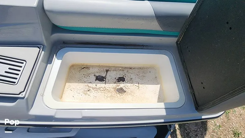 Slide: The Image of Malibu 22 LSV 2020 - 11305340