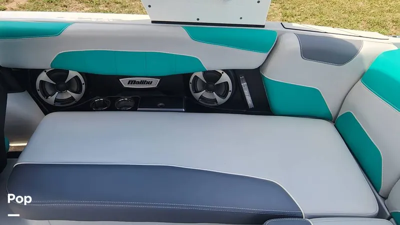 Slide: The Image of Malibu 22 LSV 2020 - 11305394