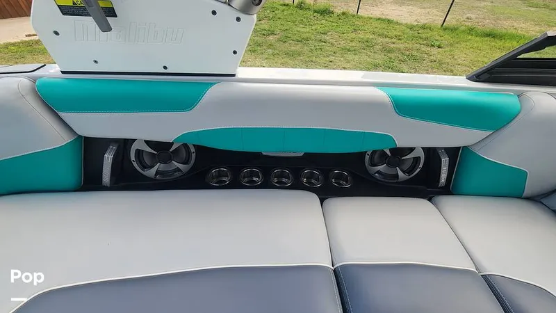 Slide: The Image of Malibu 22 LSV 2020 - 11305465